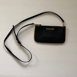 MK Crossbody bag